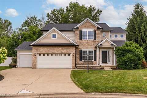 7335 Bentham Circle NW, North Canton, OH 44720