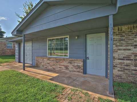1901 East Main Street, Shawnee, OK 74801