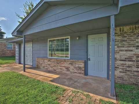 1901 East Main Street, Shawnee, OK 74801