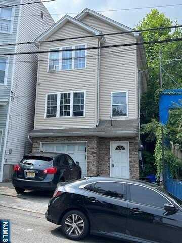 135 3rd Street, Paterson, NJ 07522