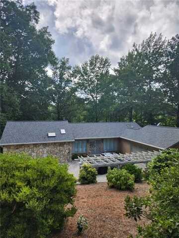 4370 LAUREL Circle SE, Smyrna, GA 30082