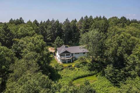 266 Barlow Road, Springfield, VT 05156