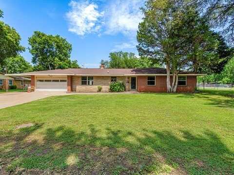 1518 Arbor Drive, Bartlesville, OK 74006