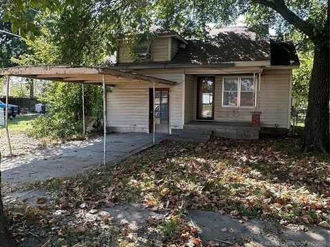 303 S B, Davis, OK 73030