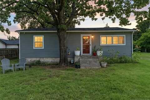 6515 S 42nd West Avenue, Tulsa, OK 74132