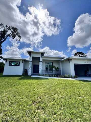 1022 Apple Avenue, Lehigh Acres, FL 33971