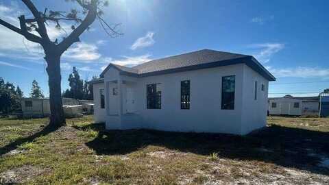 8190 Tolles Drive, North Fort Myers, FL 33917