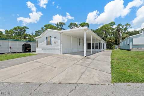 215 Shrub Lane N, North Fort Myers, FL 33917