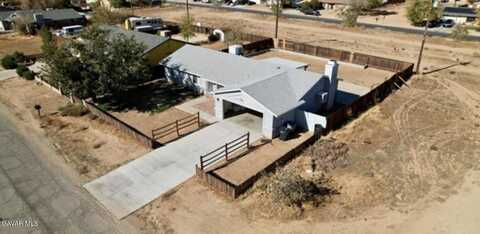 8913 Eucalyptus Avenue, California City, CA 93505