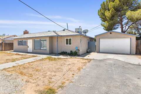 5122 W Avenue L, Lancaster, CA 93536