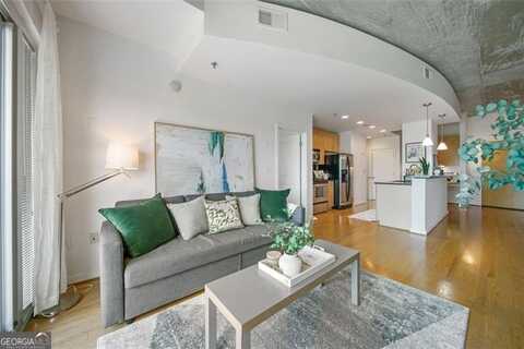 250 Pharr, Atlanta, GA 30305