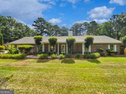 105 Creekwood, Fayetteville, GA 30214