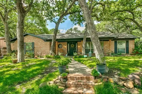 1328 Kathryn Street, Hurst, TX 76053