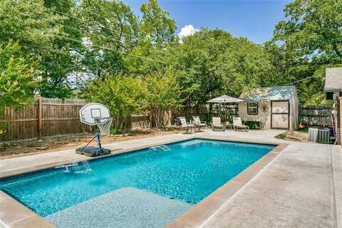 1328 Kathryn Street, Hurst, TX 76053