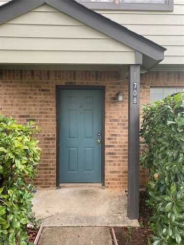 708 W Collins Street, Denton, TX 76201