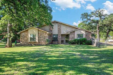 108 Gloria Drive, Springtown, TX 76082