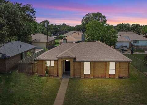 2305 Windridge Lane, Rowlett, TX 75088
