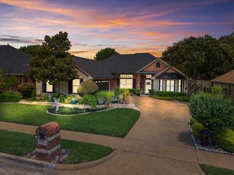 713 Amherst Drive, Waxahachie, TX 75165