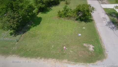 506 Harrell Street, Terrell, TX 75160