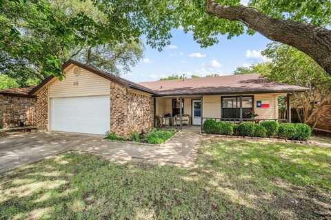 5800 Sea Breeze Lane, Fort Worth, TX 76135