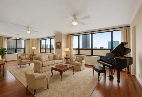 5150 Hidalgo Street, Houston, TX 77056