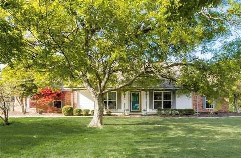 692 S Loop Drive, Cedar Hill, TX 75104