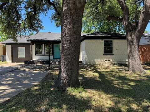 3525 Hilton Drive, Mesquite, TX 75150