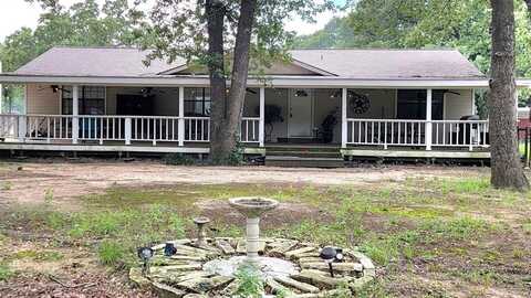 325 Driftwood Avenue, Streetman, TX 75859