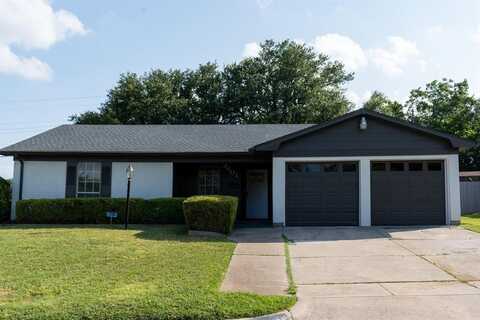 2601 Denbury Drive, Fort Worth, TX 76133