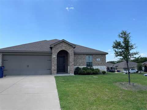 106 University Street, Farmersville, TX 75442