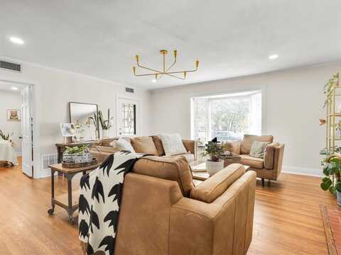 2233 Goldenrod Avenue, Fort Worth, TX 76111