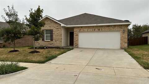 421 Waterline Drive, Crowley, TX 76036