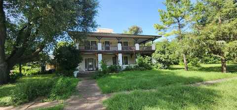 416 W Main Street, Wortham, TX 76693