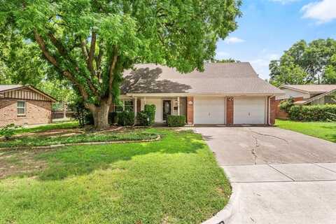 4700 Roxie Street, Haltom City, TX 76117