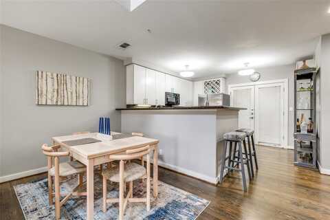 3922 Gilbert Avenue, Dallas, TX 75219