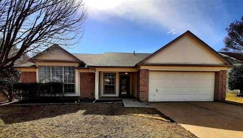 8202 Weatherly Drive, Rowlett, TX 75089