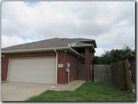 5629 Blackmon Court, Fort Worth, TX 76137