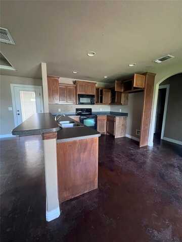 355 Lee Street, Weatherford, TX 76087