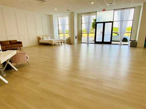 400 S Oak, Roanoke, TX 76262