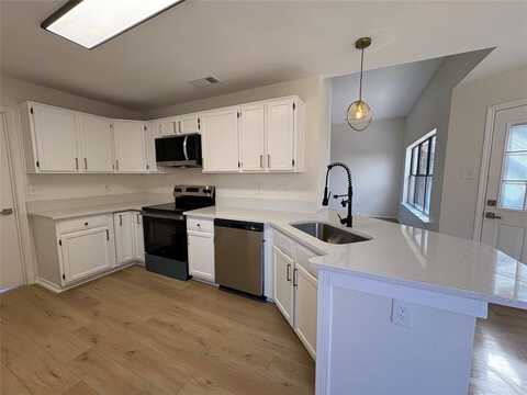 3511 Beech Street, Rowlett, TX 75089