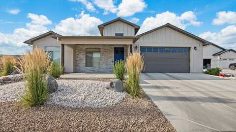 688 Woodworth Court, Grand Junction, CO 81506