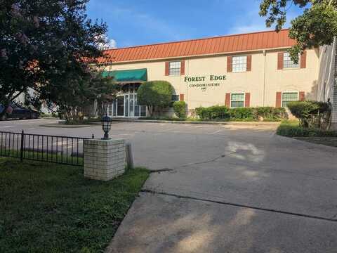 1401 Forest Edge Drive, Arlington, TX 76013