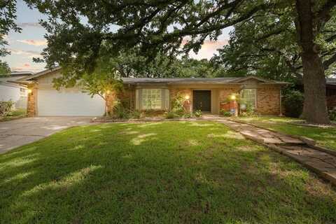 7245 Normandy Road, Fort Worth, TX 76112