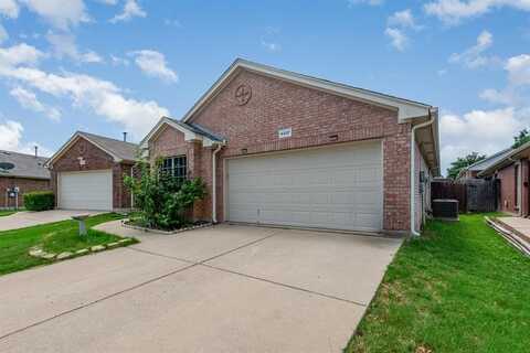 6337 Geneva Lane, Fort Worth, TX 76131