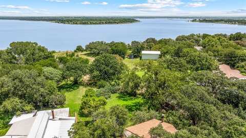 216 Broken Arrow, Comanche, TX 76442