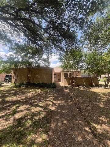 630 Silverstone Drive, Richardson, TX 75080