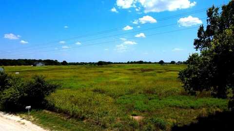 167 Fruitland Road, Bowie, TX 76230
