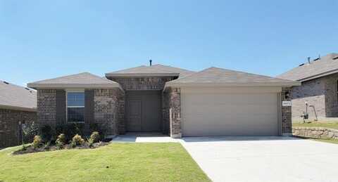 9473 MINT HILL Drive, Fort Worth, TX 76108