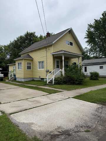 704 Engelman Street, Manistee, MI 49660