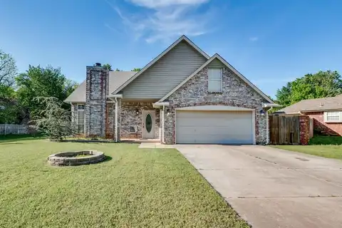 3137 Walnut Road, Norman, OK 73072